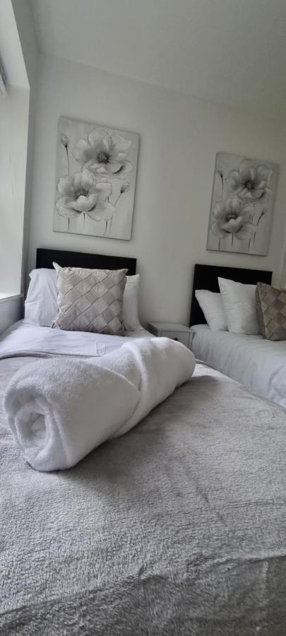 Silver Serenity Stoke-on-Trent Екстер'єр фото